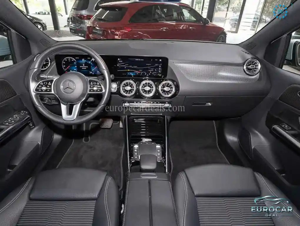 Mercedes-Benz B 180