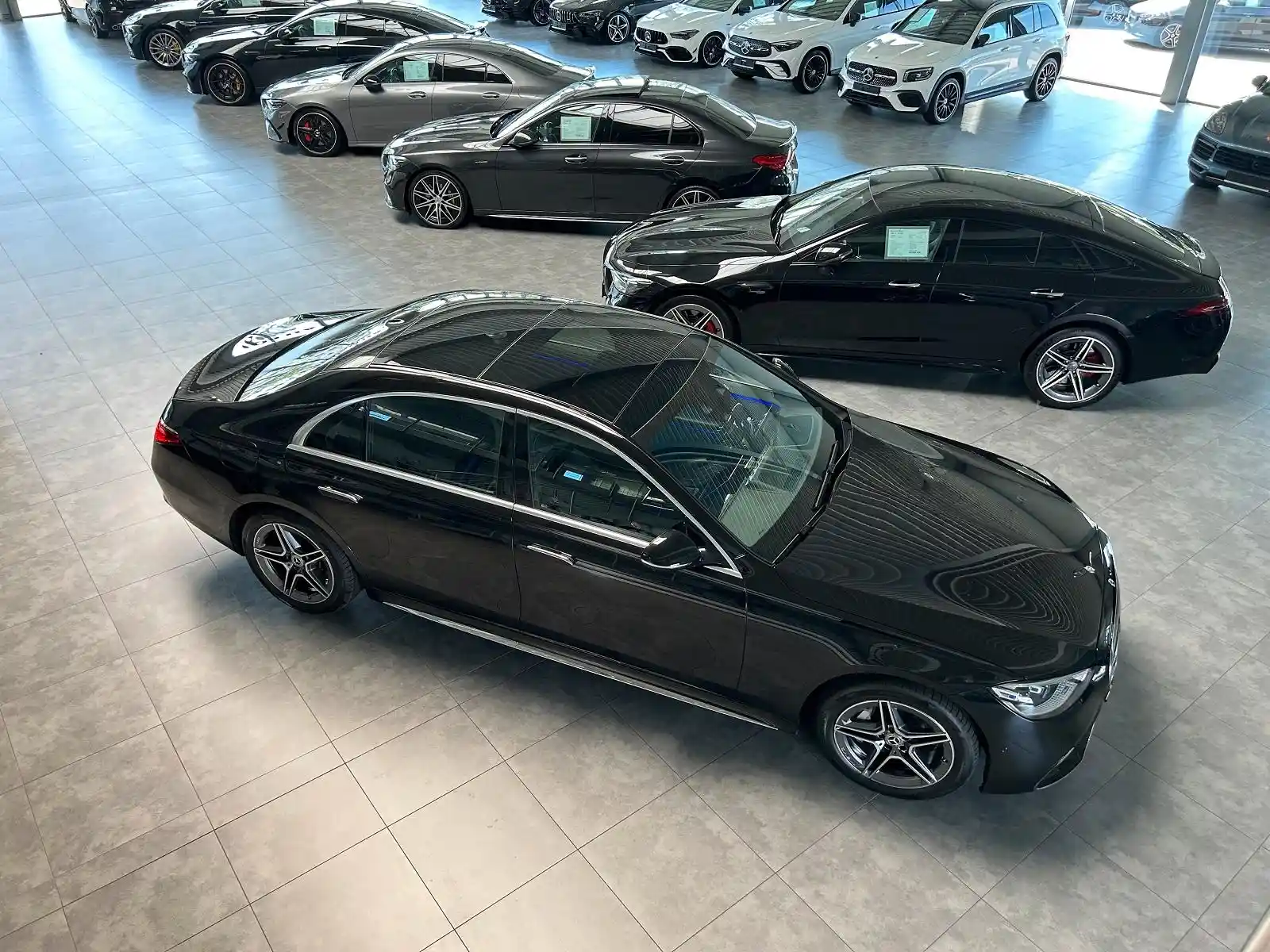 Mercedes-Benz S 500