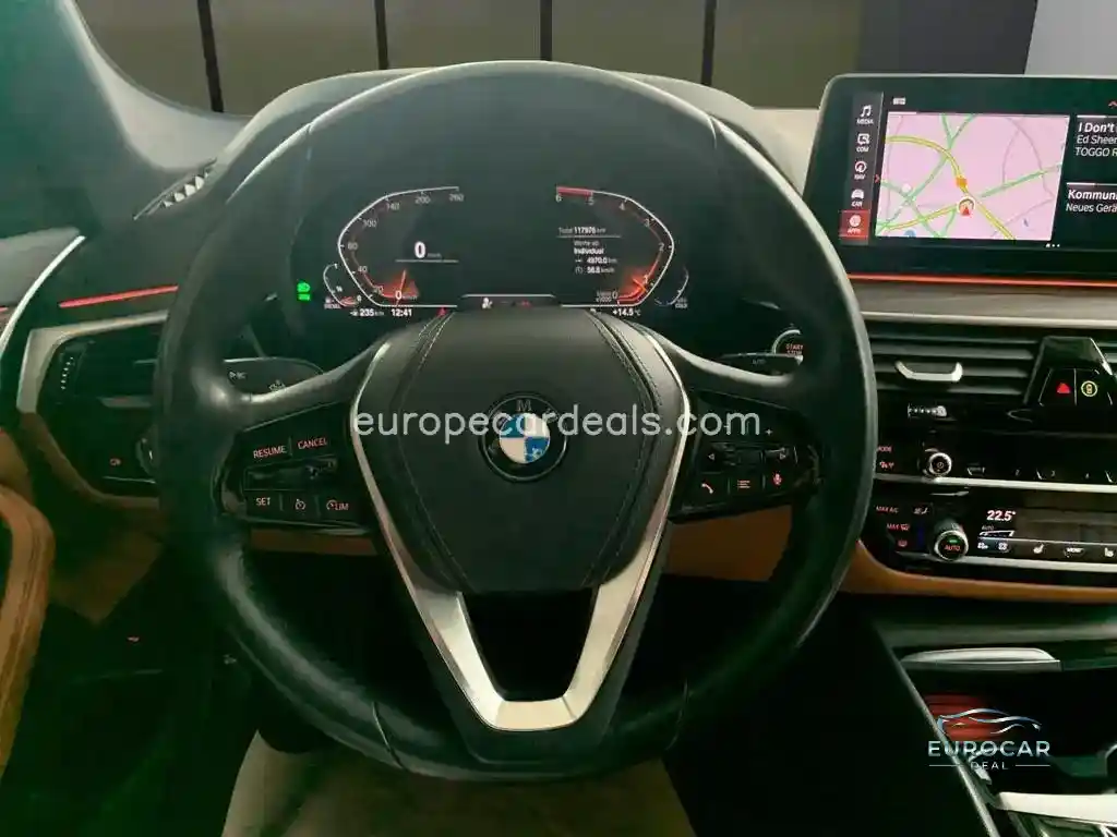 BMW 530
