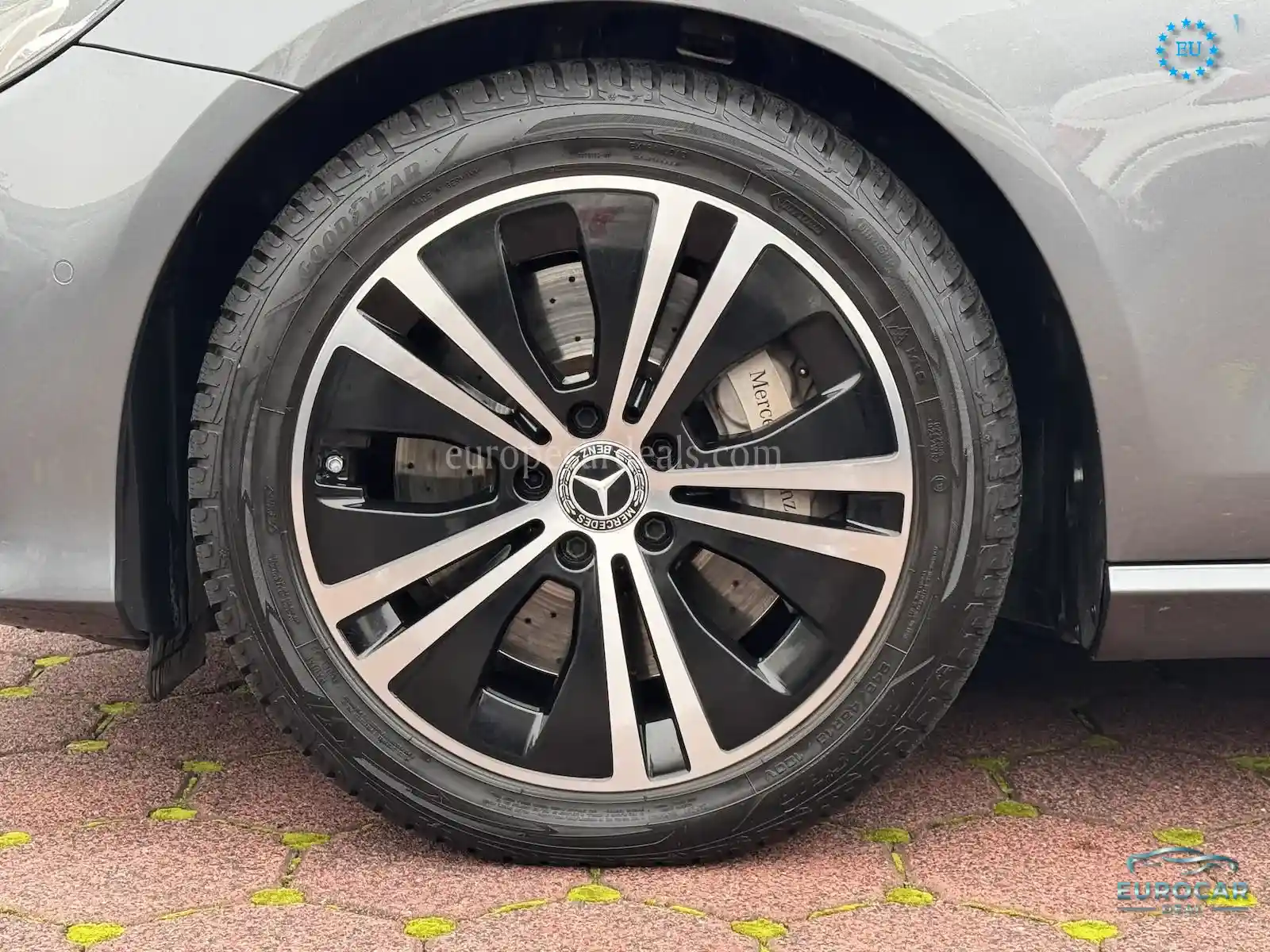 Mercedes-Benz E 400