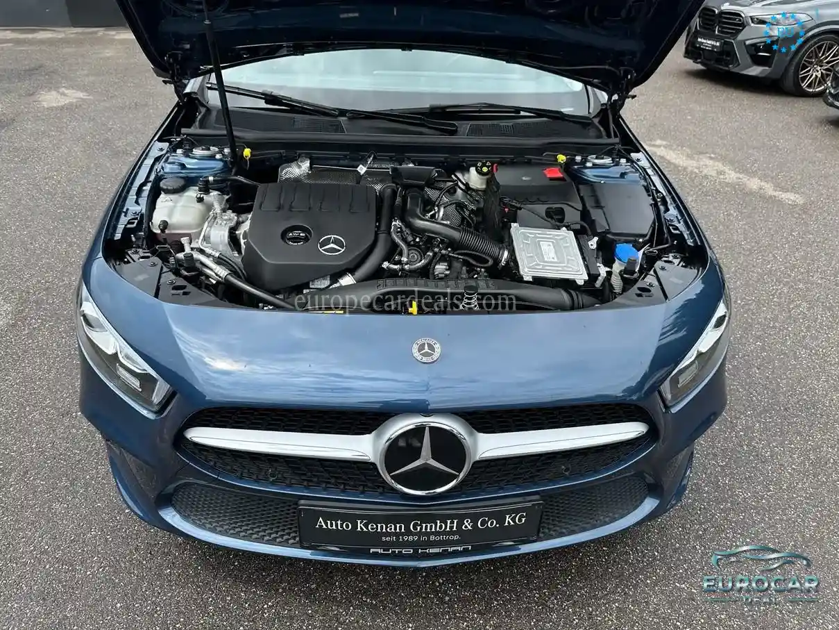 Mercedes-Benz A 200