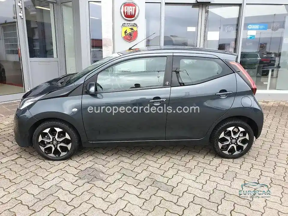 Toyota Aygo (X)