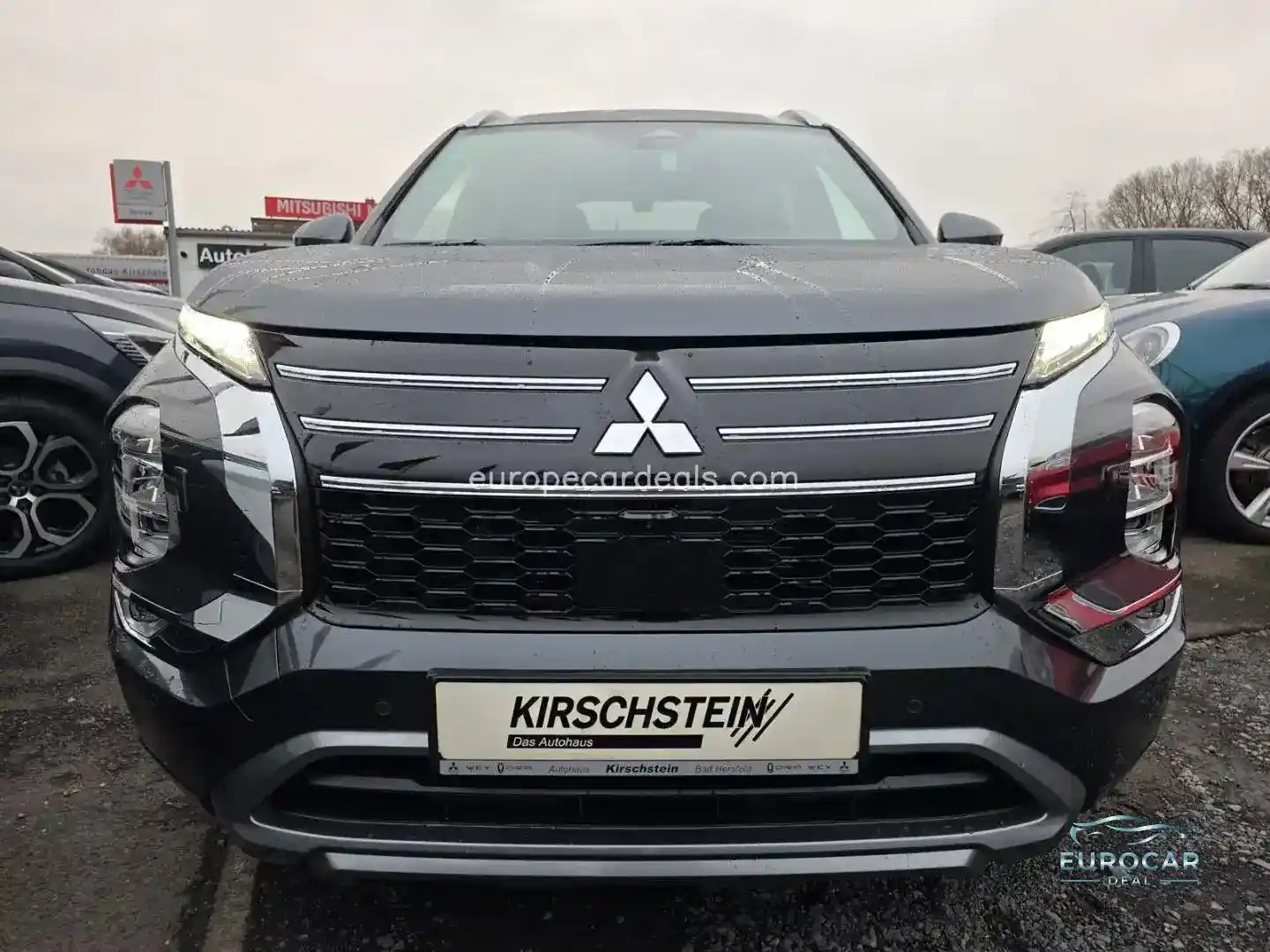 Mitsubishi Plug-in Hybrid Outlander