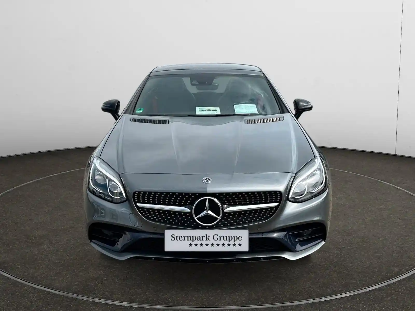 Mercedes-Benz SLC 300