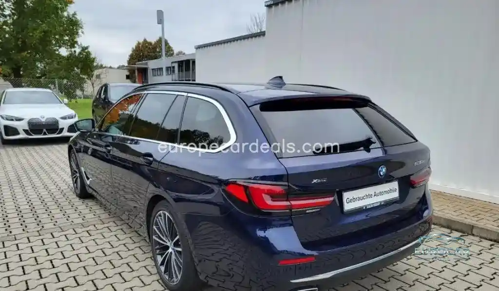 BMW 530
