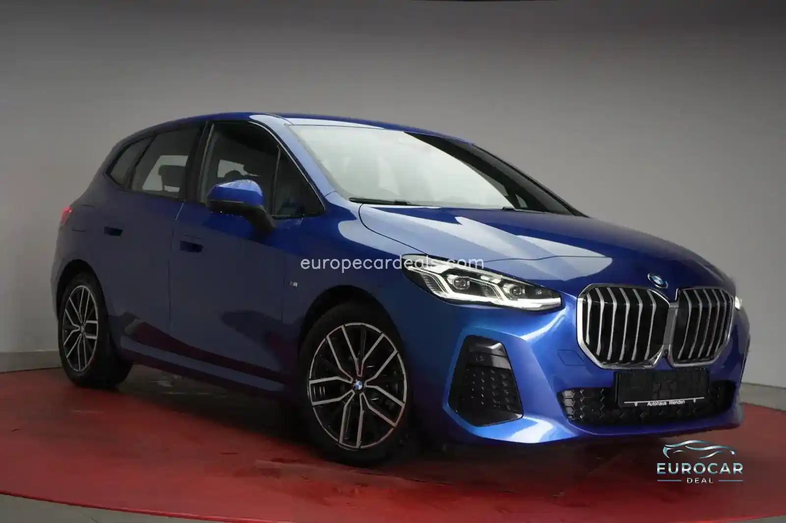 BMW 218