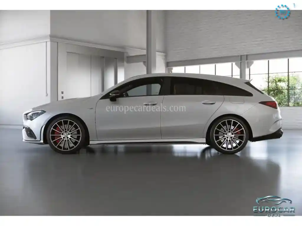 Mercedes-Benz CLA 35 AMG Shooting Brake