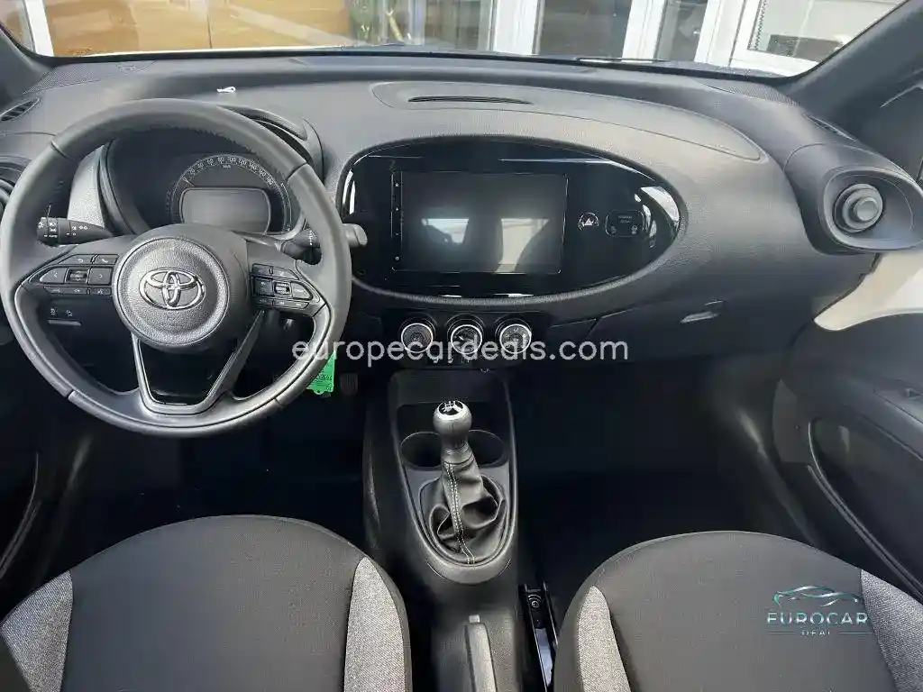 Toyota Aygo (X)