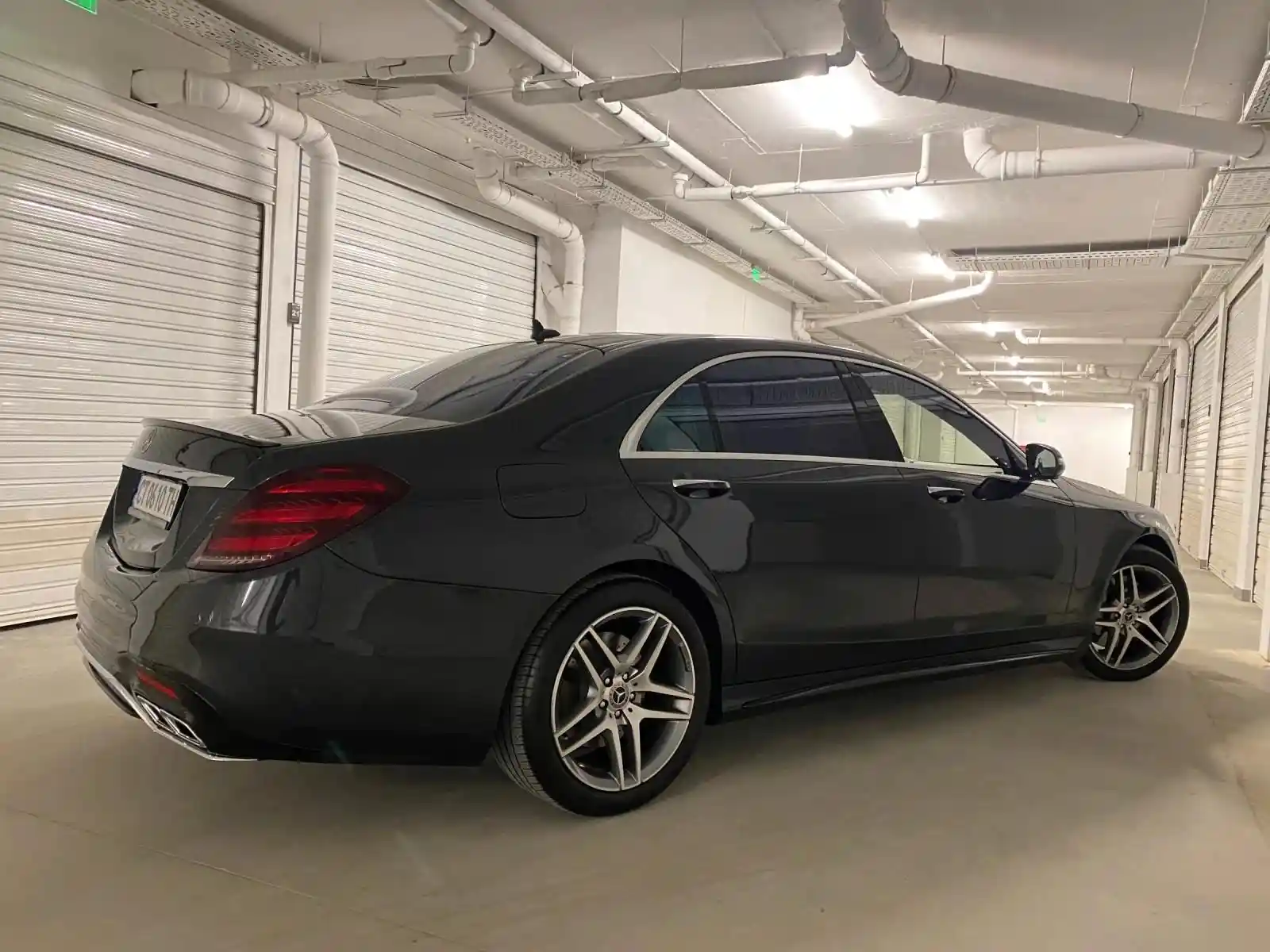 Mercedes-Benz S 560