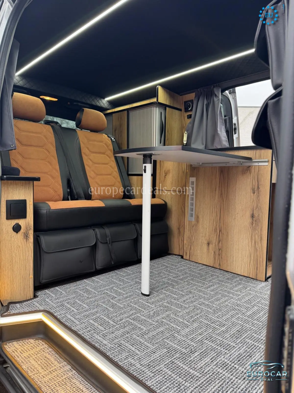 Mercedes-Benz V 220