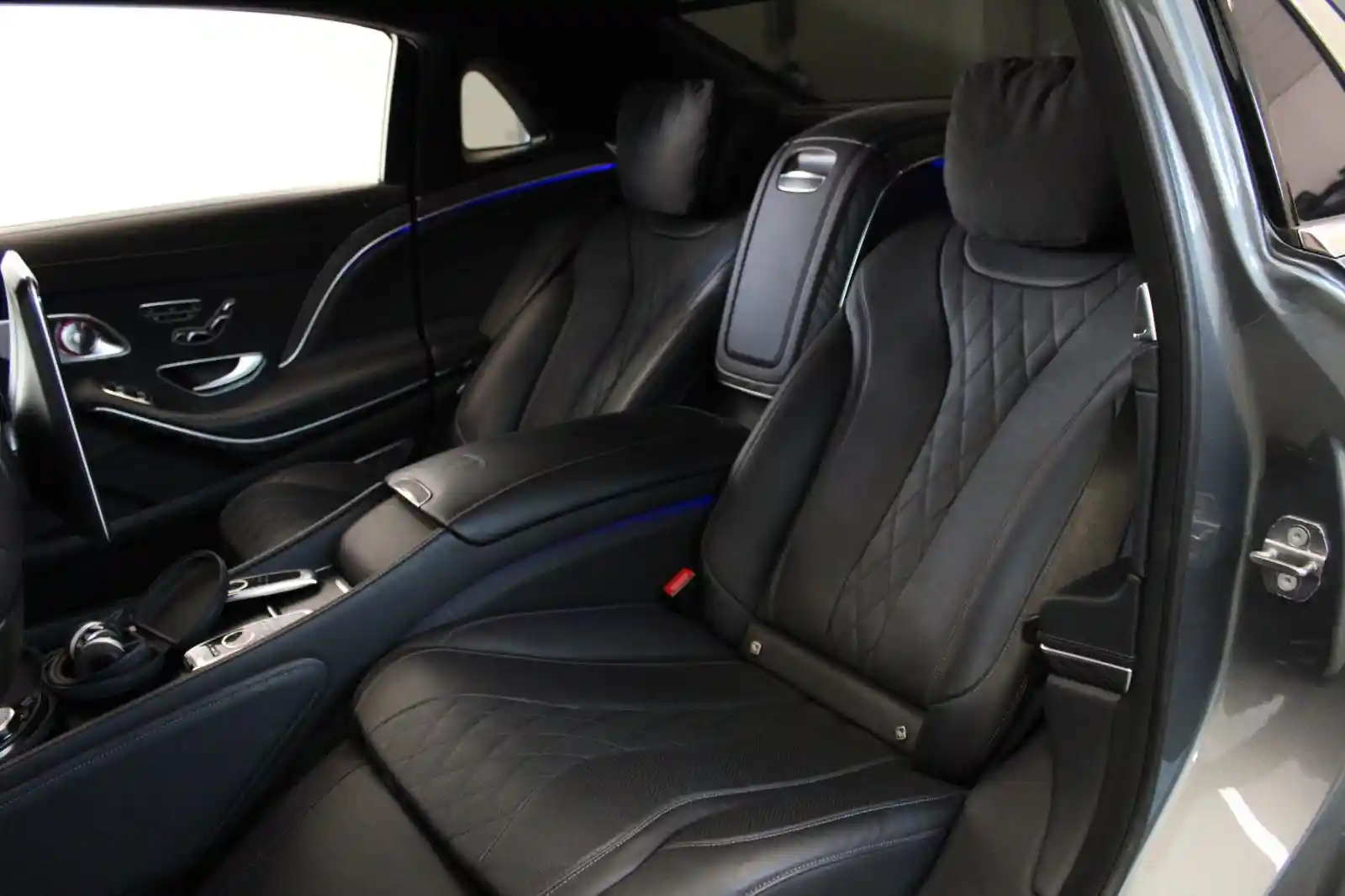 Mercedes-Benz S 560
