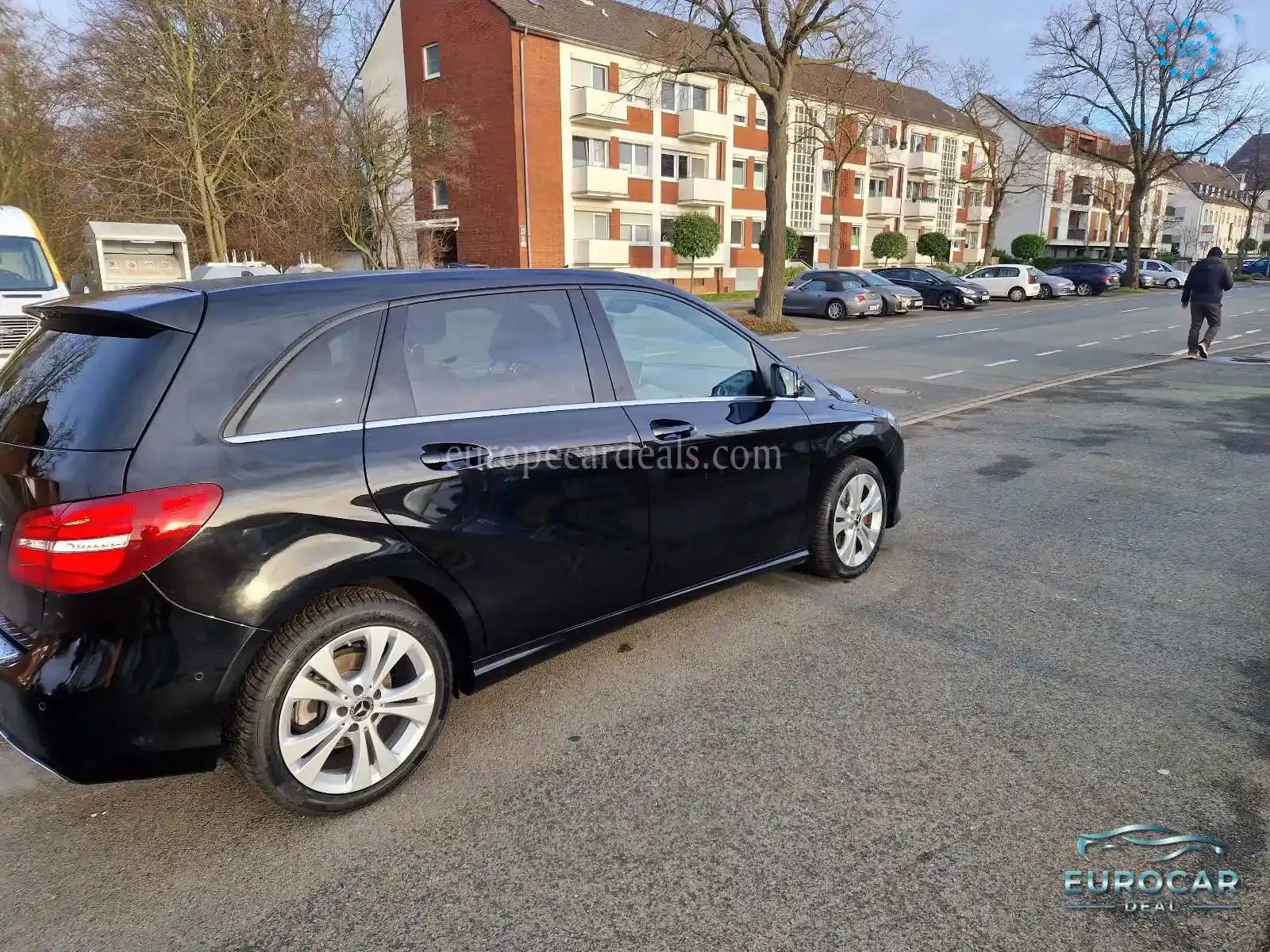 Mercedes-Benz B 200
