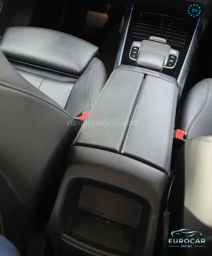 Mercedes-Benz B 220