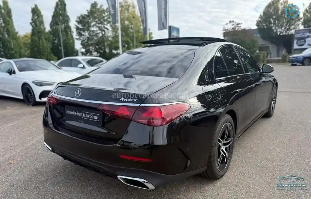 Mercedes-Benz E 300