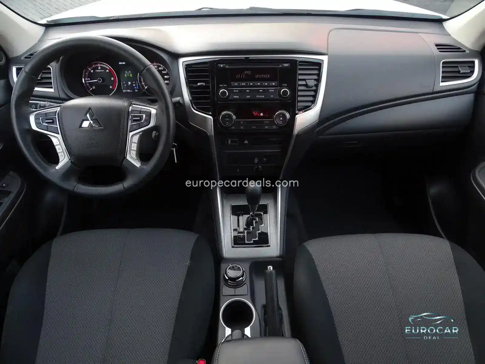 Mitsubishi L200
