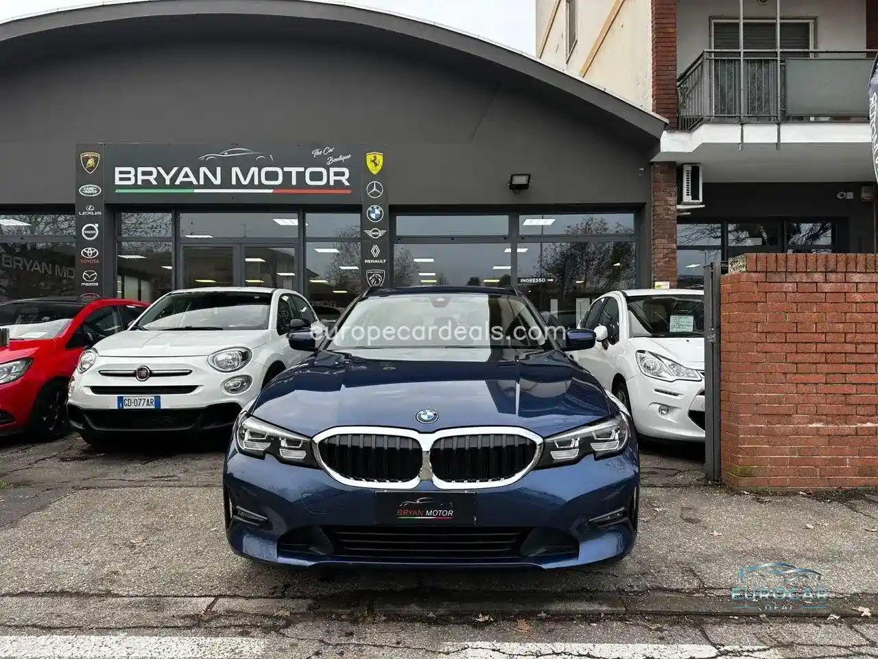 BMW 320
