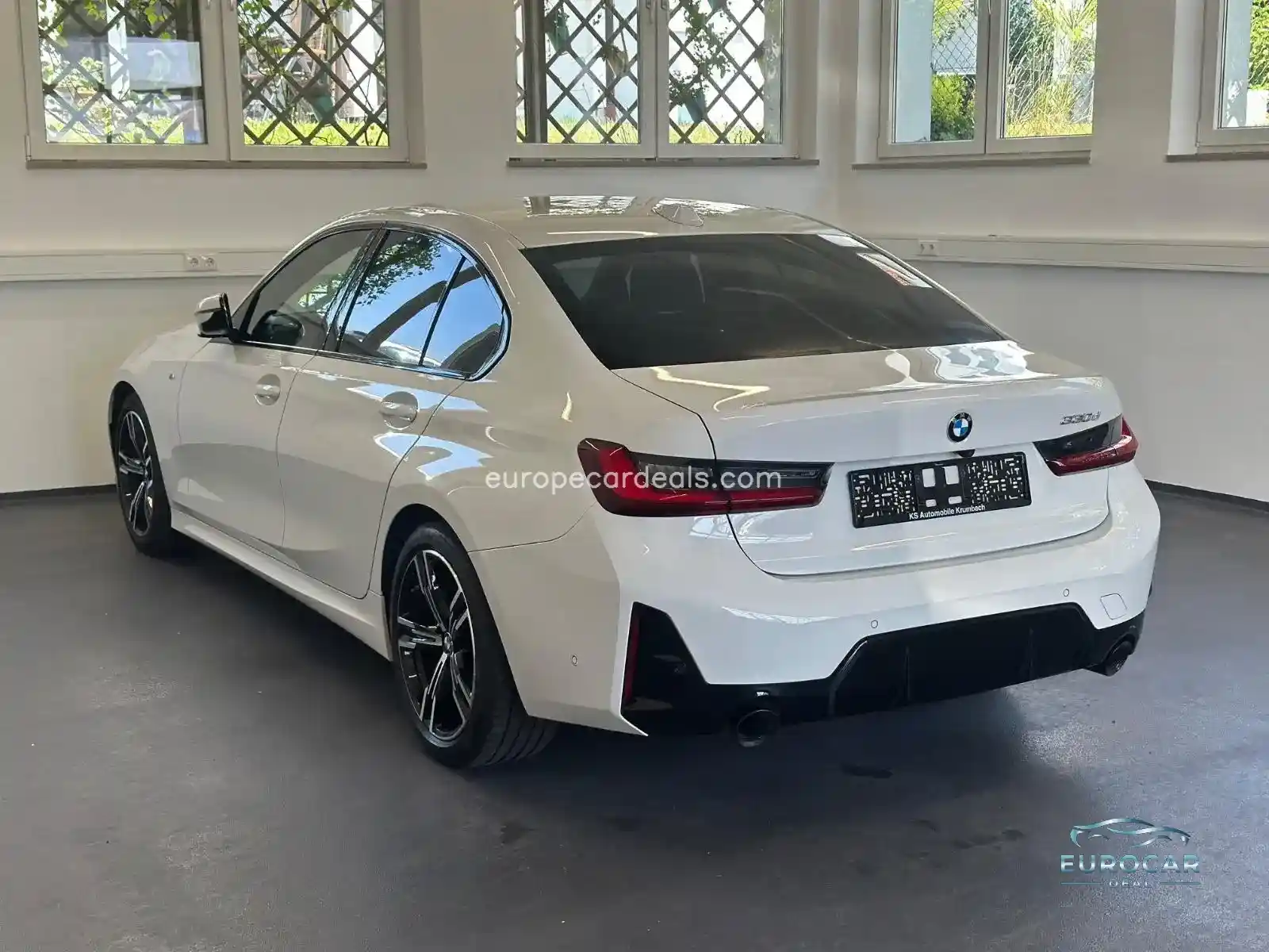 BMW 330