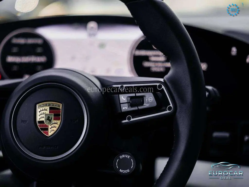 Porsche Taycan