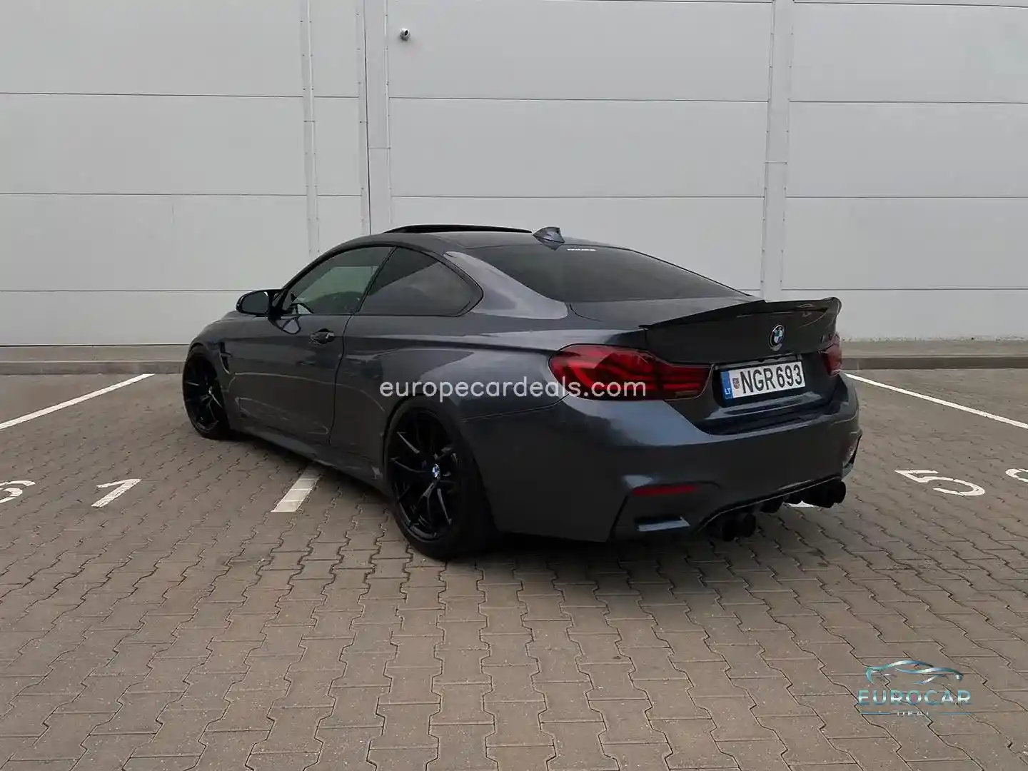 BMW M4