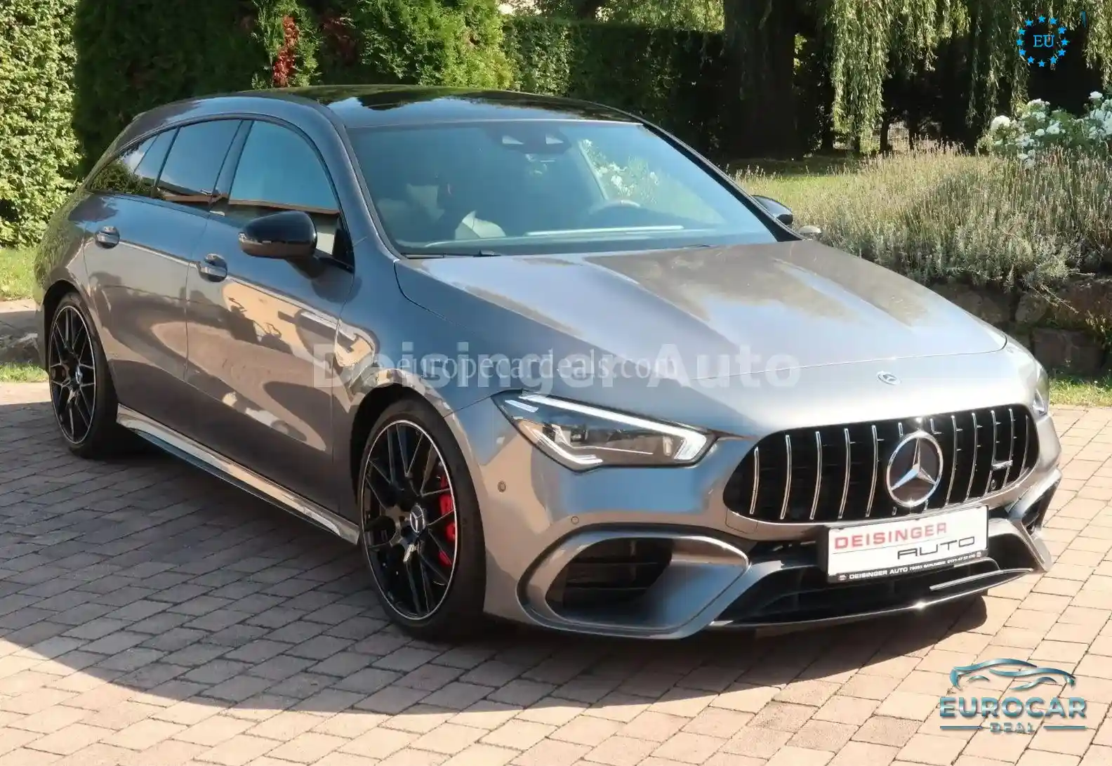 Mercedes-Benz CLA 45 AMG Shooting Brake