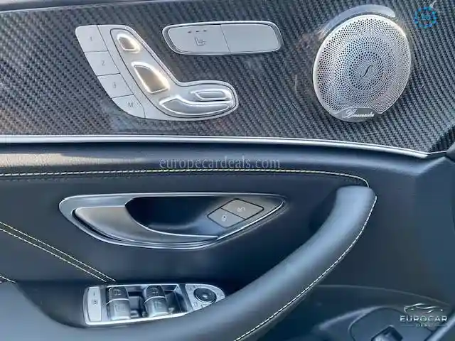 Mercedes-Benz E 63 AMG