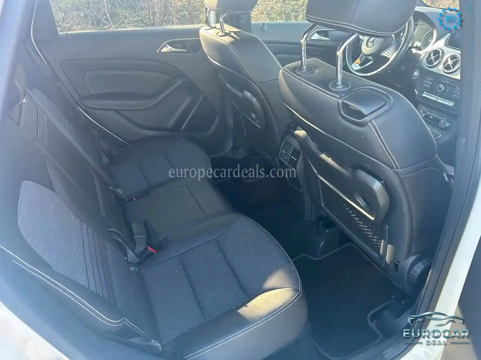 Mercedes-Benz B 200