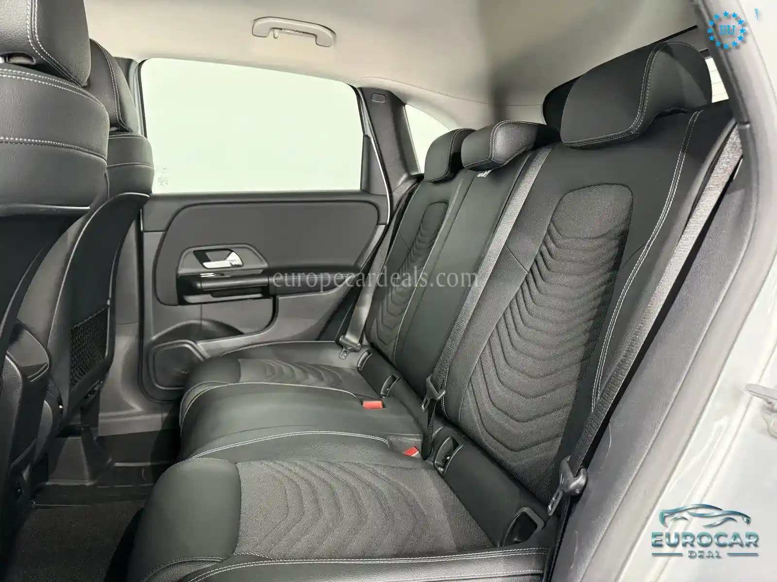 Mercedes-Benz B 220