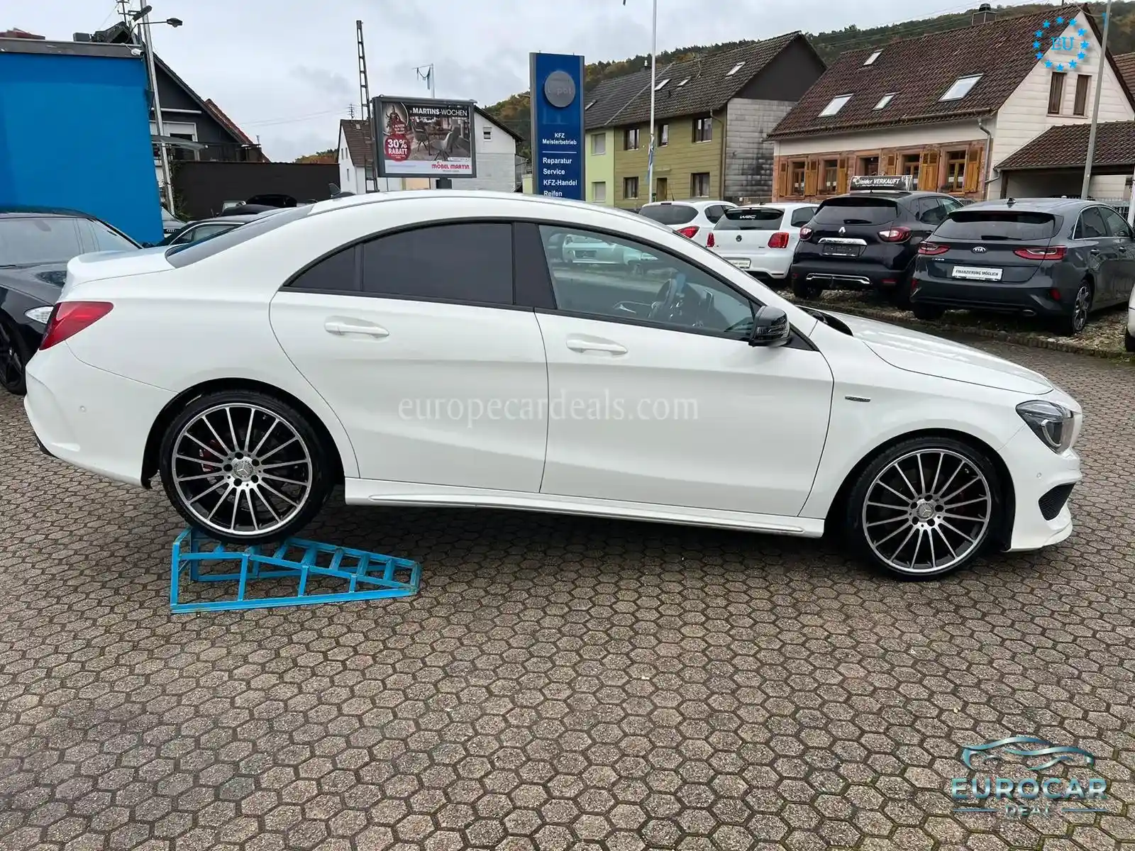 Mercedes-Benz CLA 250