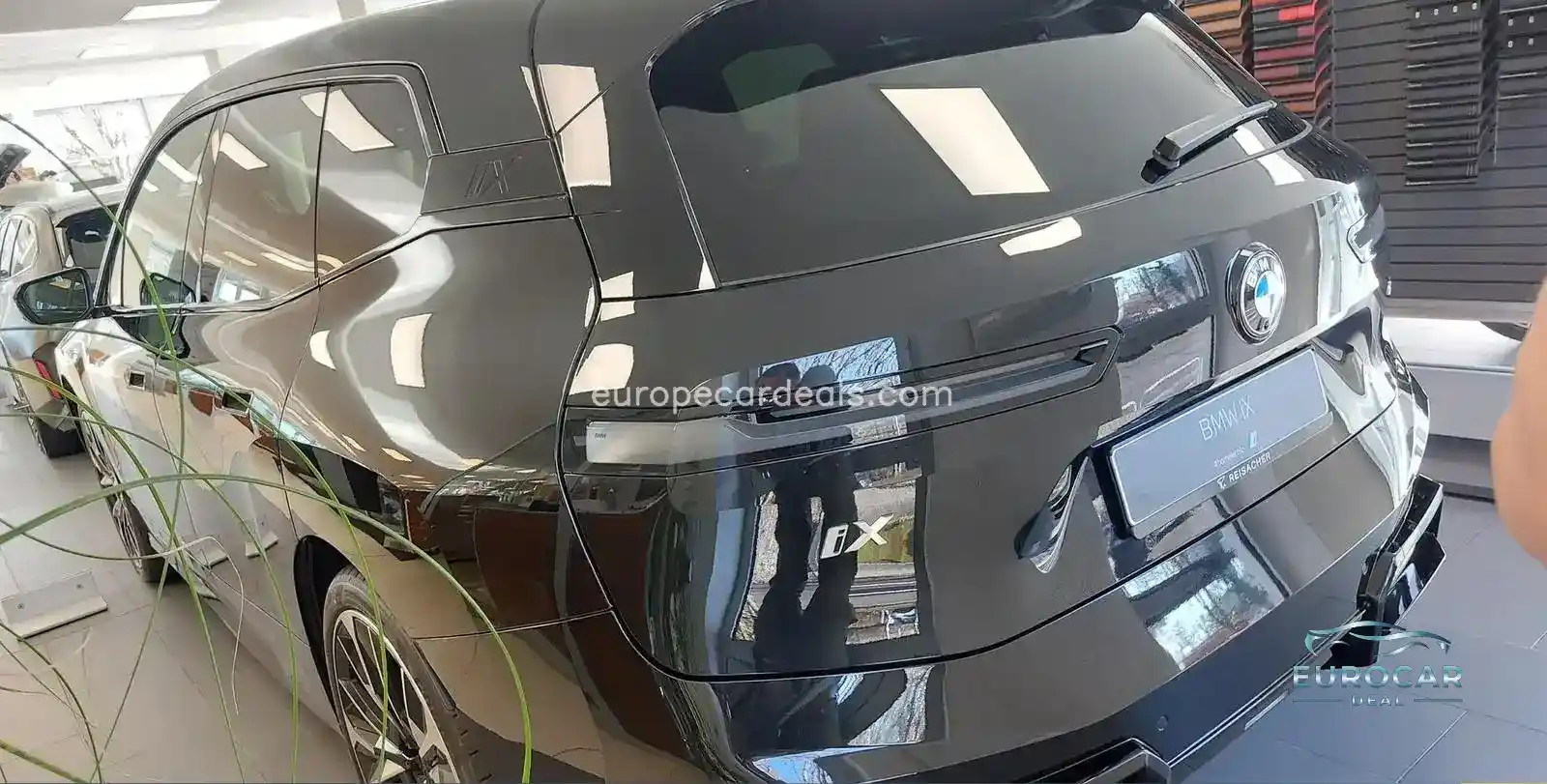 BMW iX