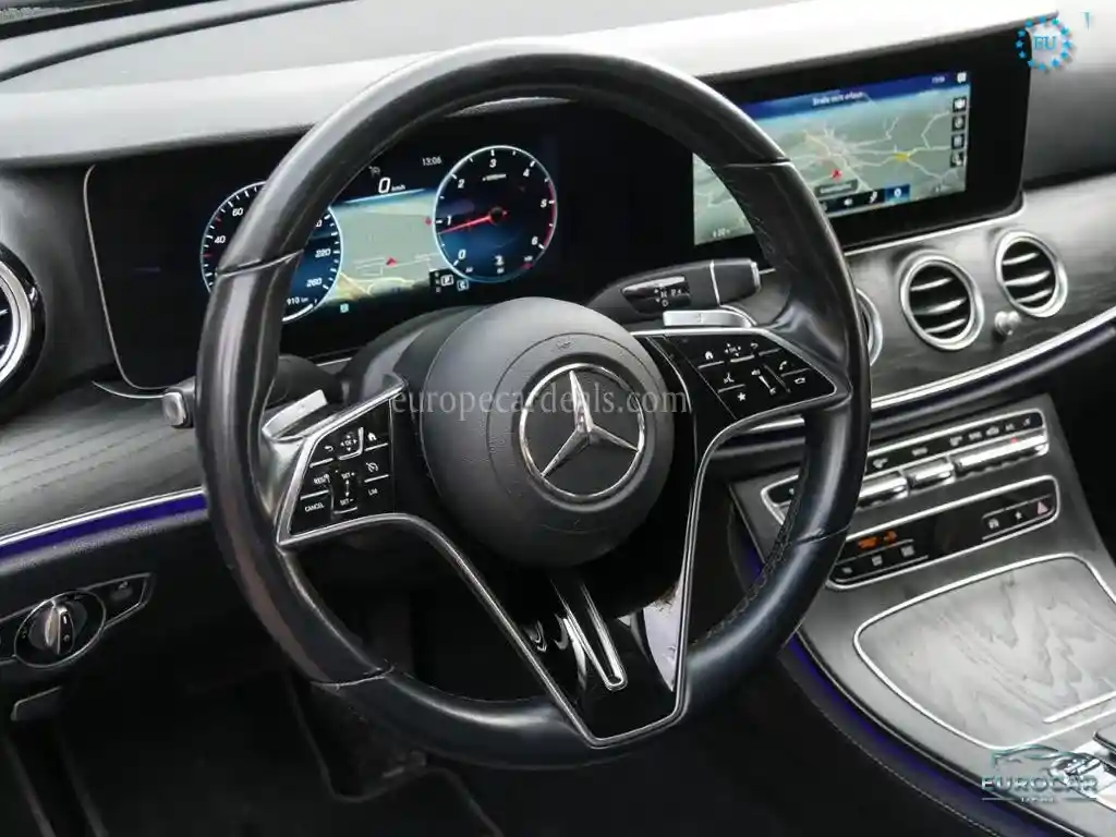 Mercedes-Benz E 220