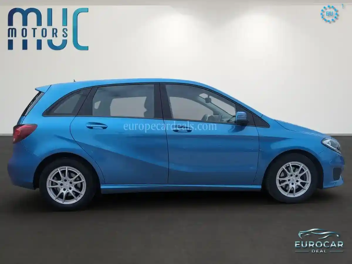 Mercedes-Benz B 220