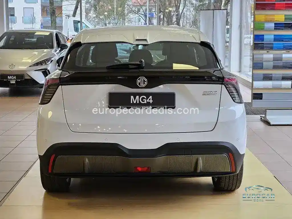 MG MG4