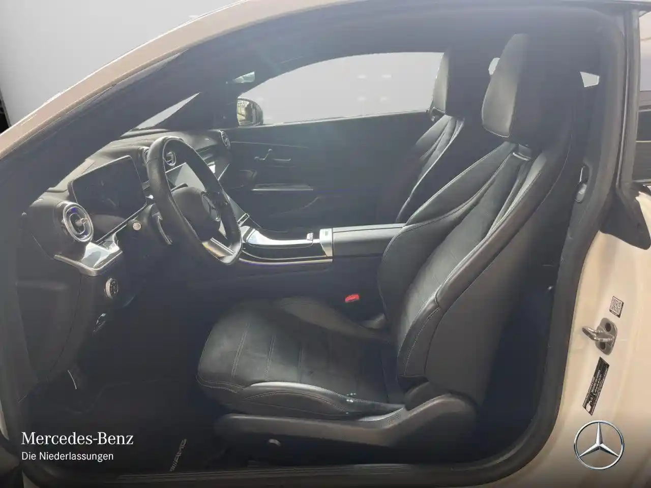 Mercedes-Benz CLE 300