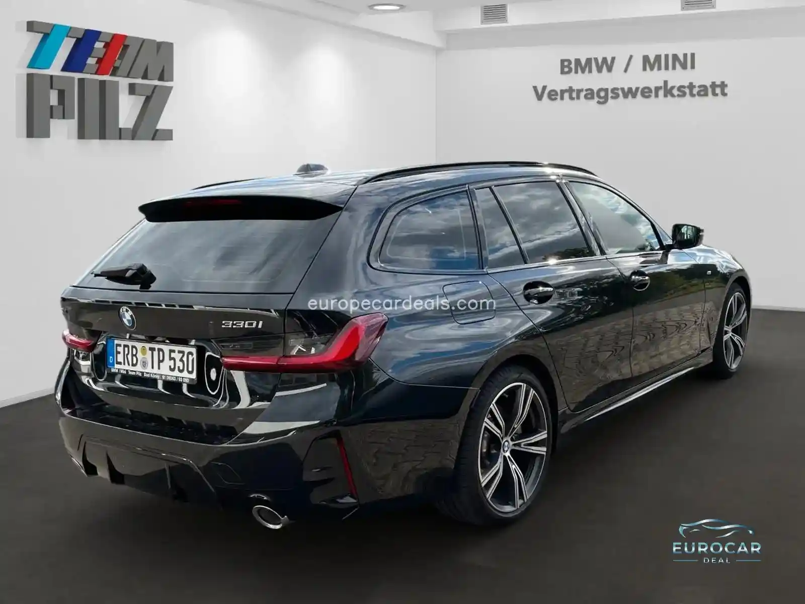 BMW 330