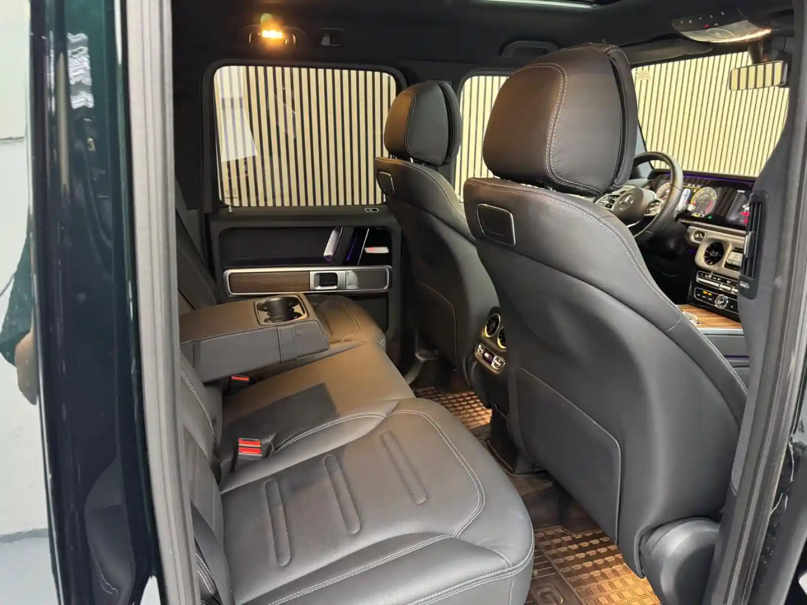 Mercedes-Benz G 500