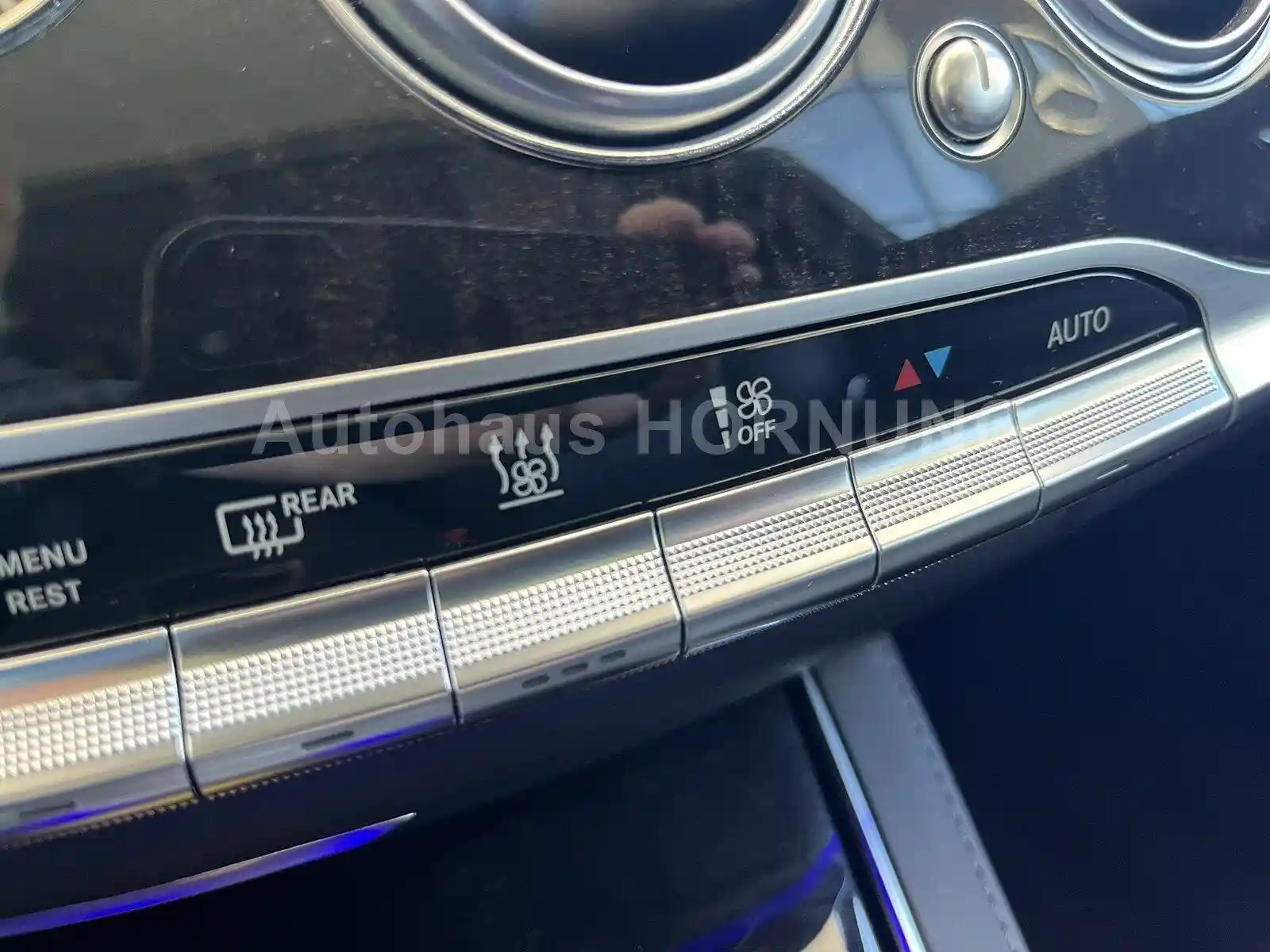 Mercedes-Benz S 560