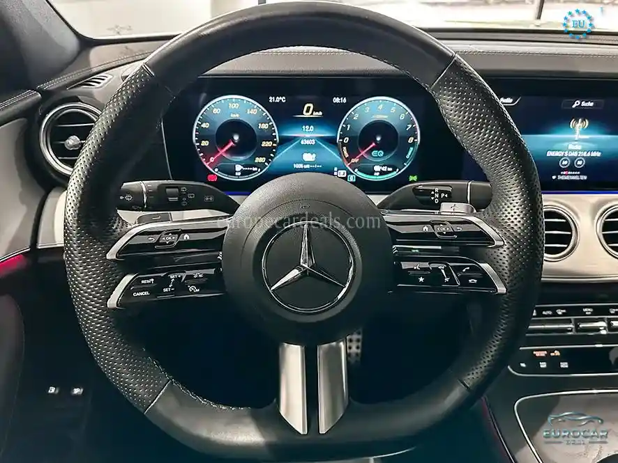 Mercedes-Benz E 300