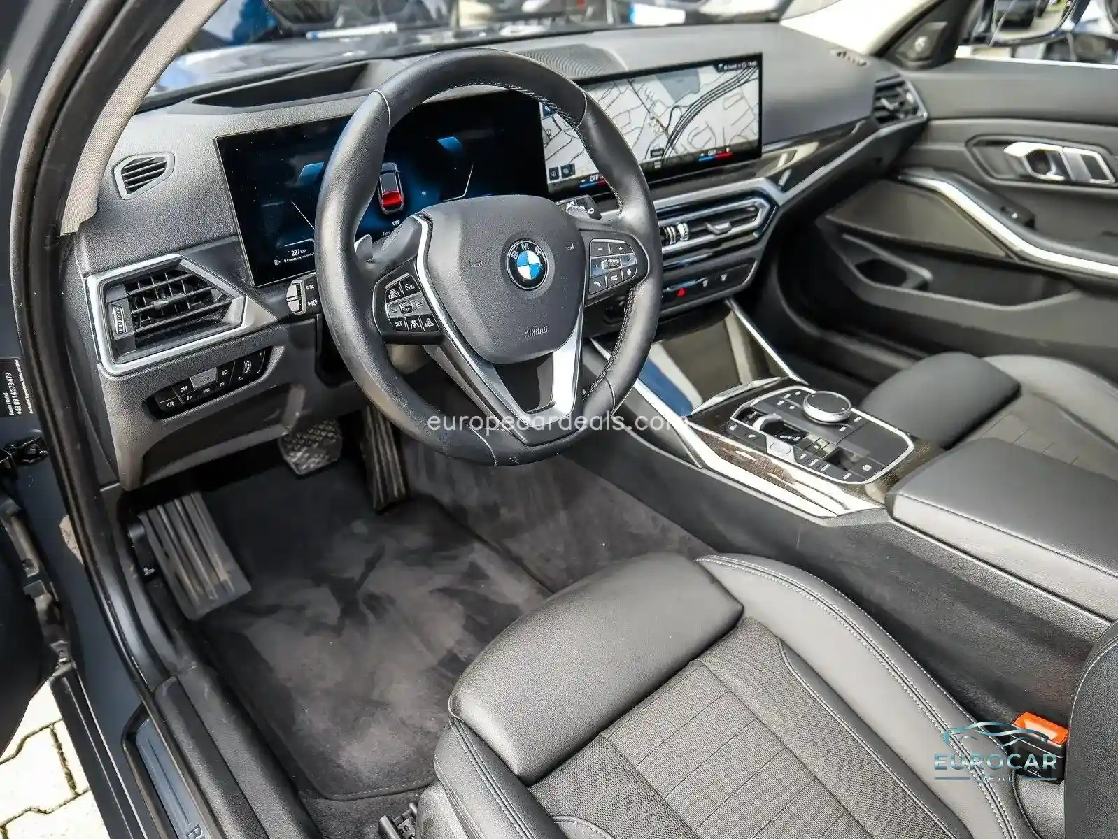 BMW 330