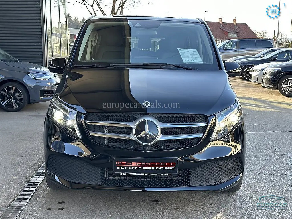 Mercedes-Benz V 220