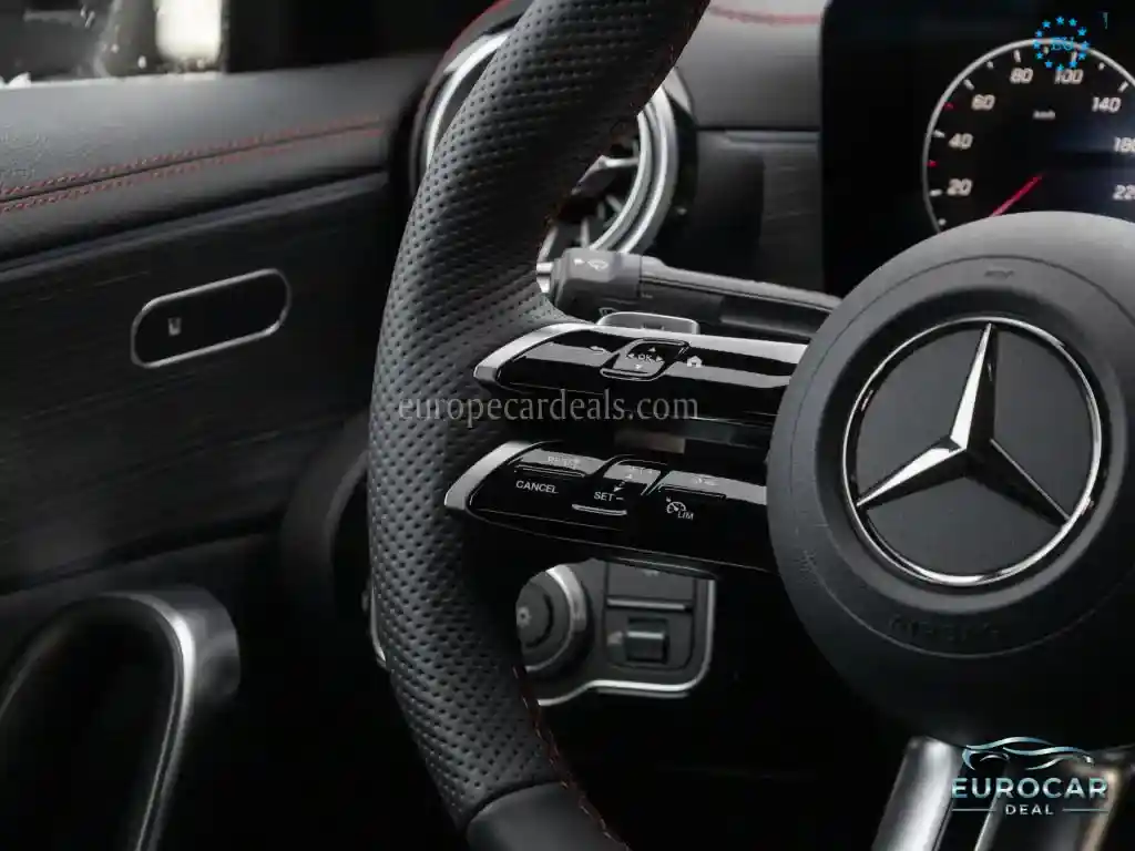 Mercedes-Benz CLA 220