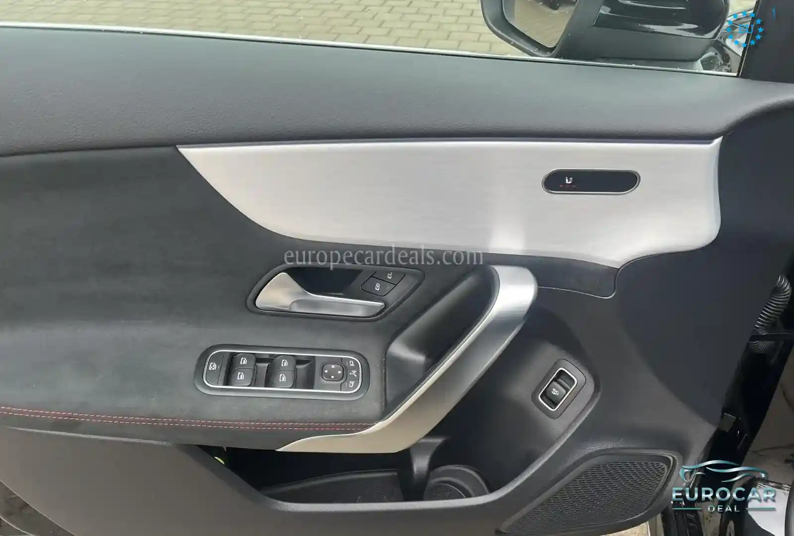 Mercedes-Benz A 220