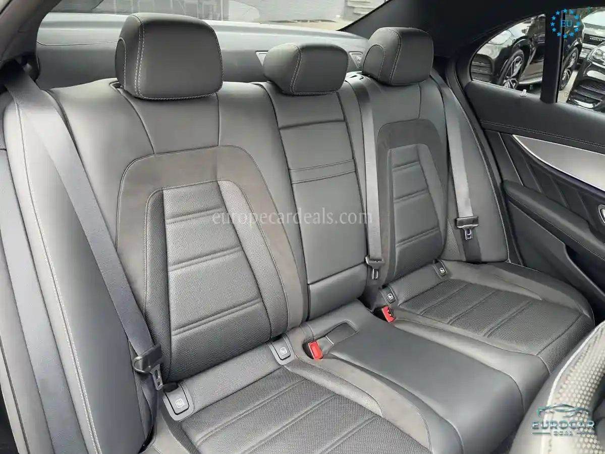 Mercedes-Benz E 63 AMG