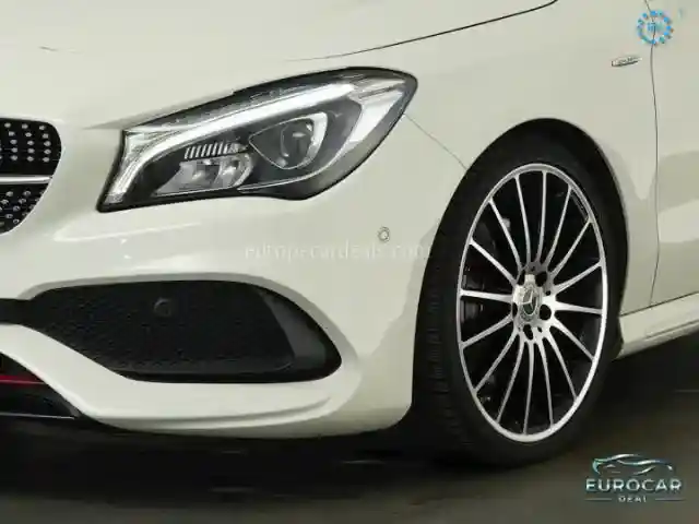 Mercedes-Benz CLA 250