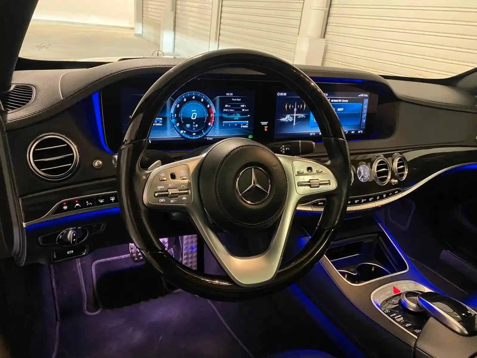 Mercedes-Benz S 560