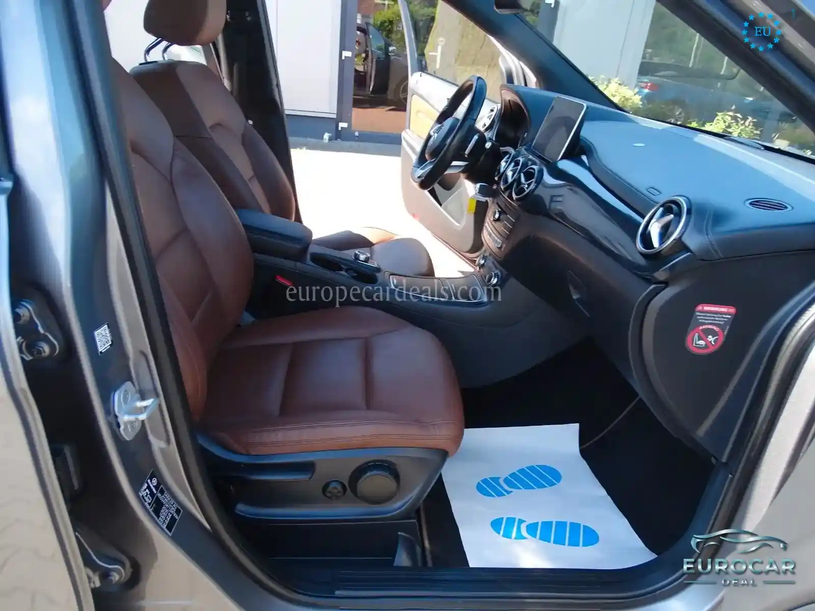 Mercedes-Benz B 220