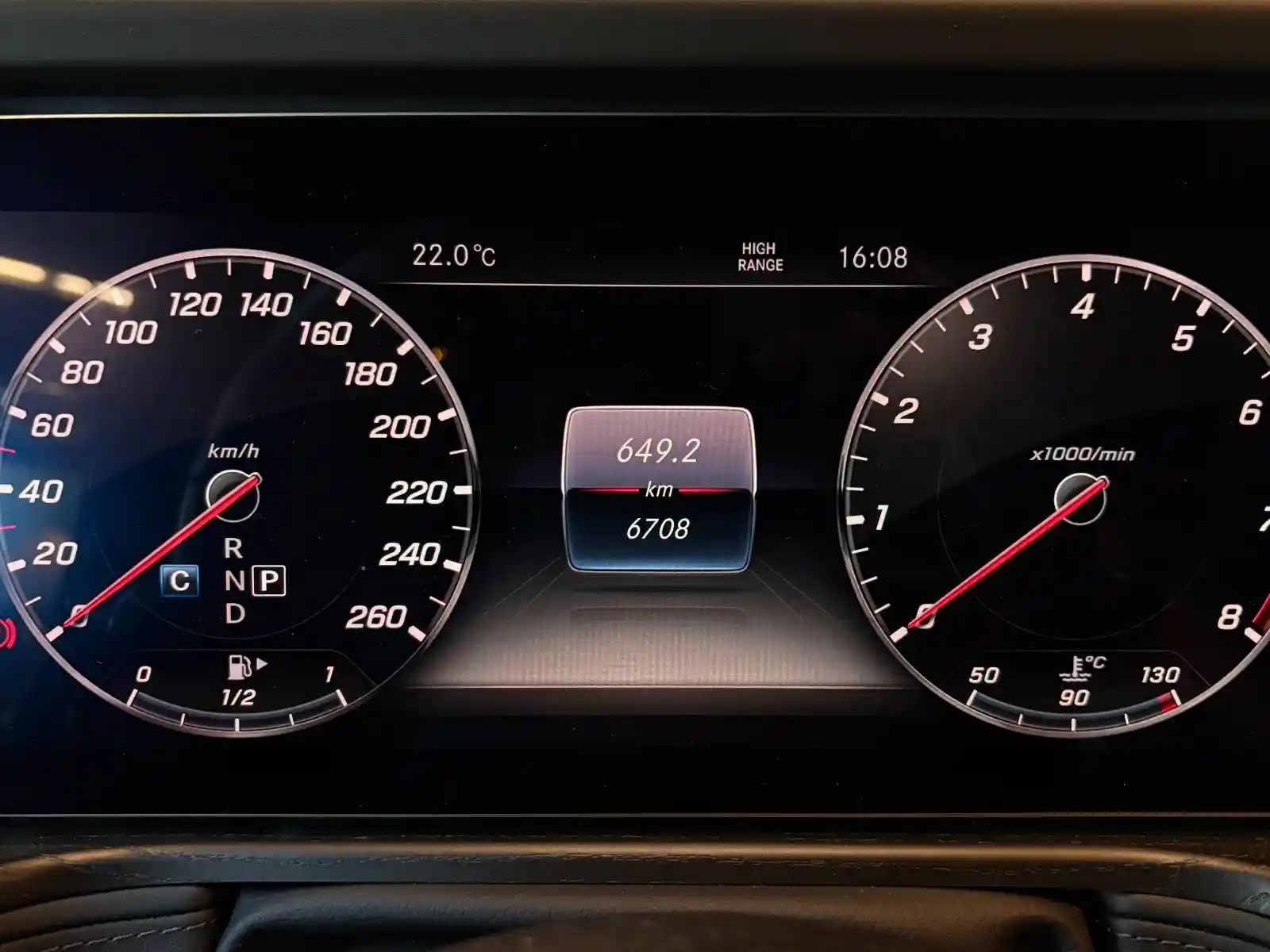 Mercedes-Benz G 500