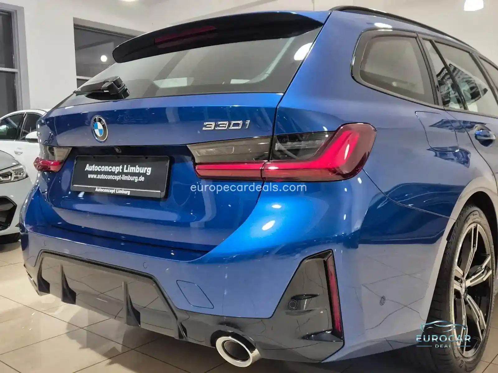 BMW 330