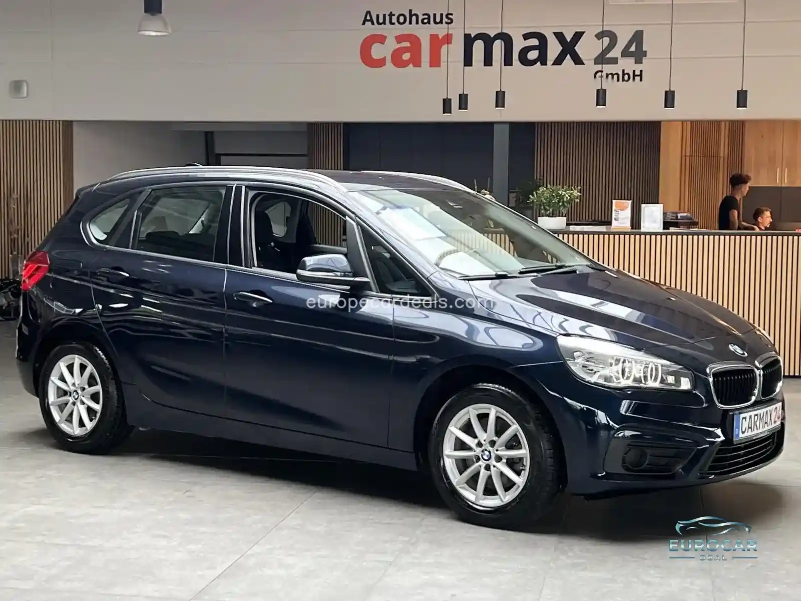 BMW 218