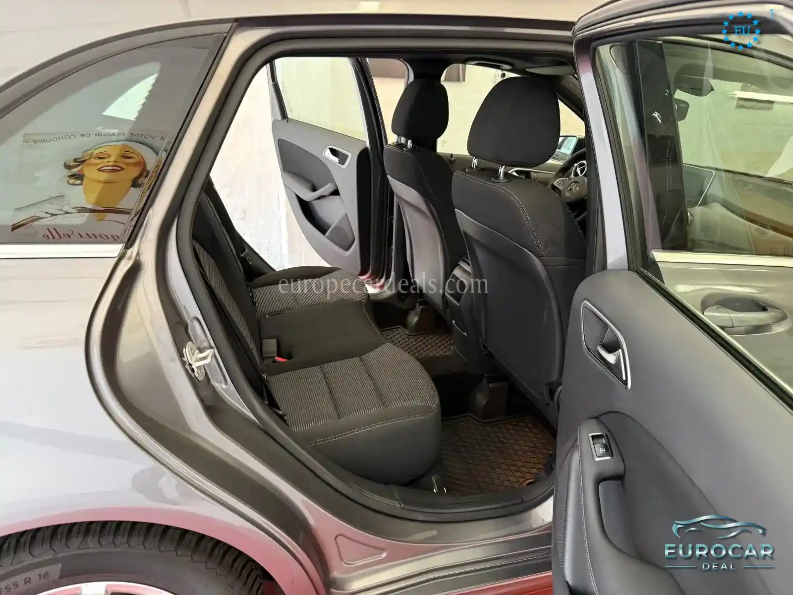 Mercedes-Benz B 220