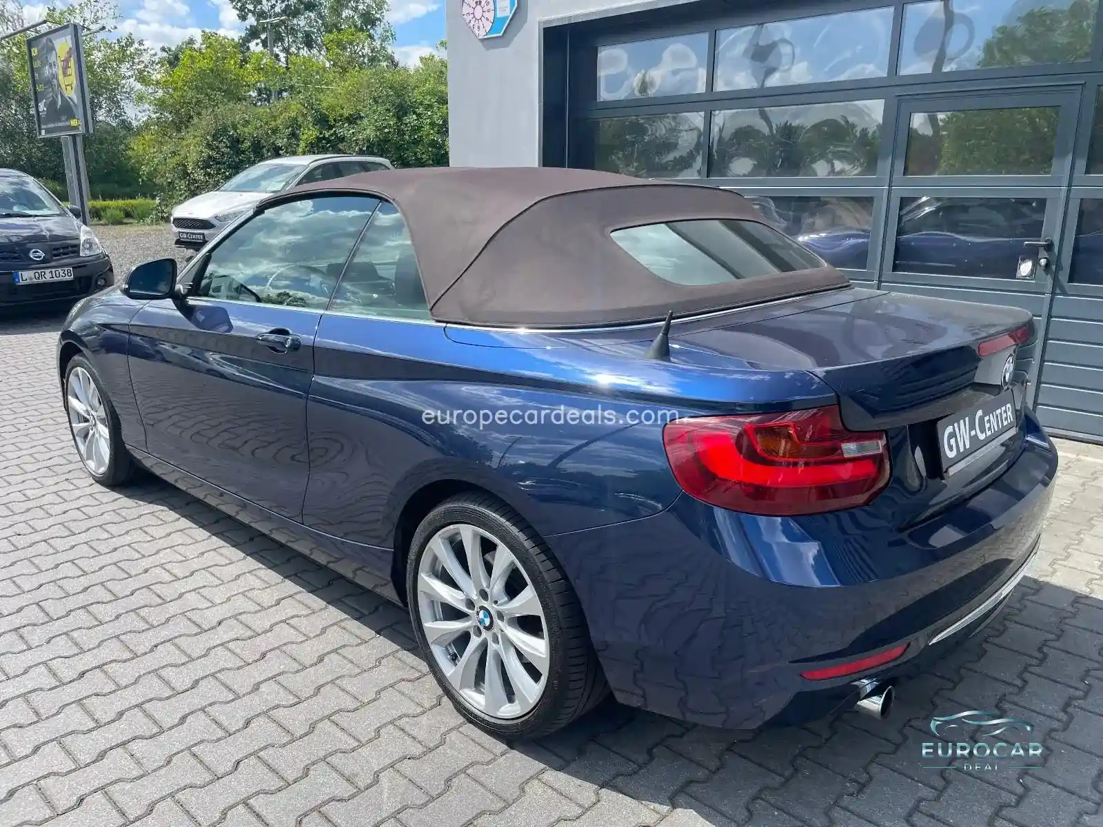BMW 220